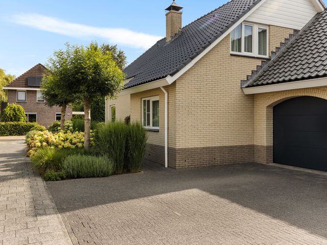 Oosterhoek 5, Tuk