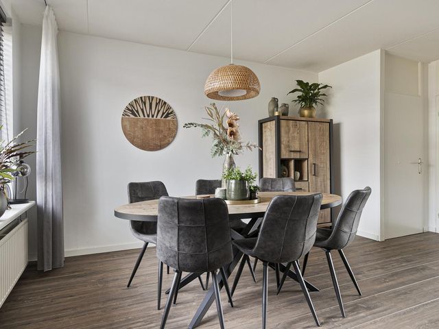 Touwslagersdreef 23, Tholen