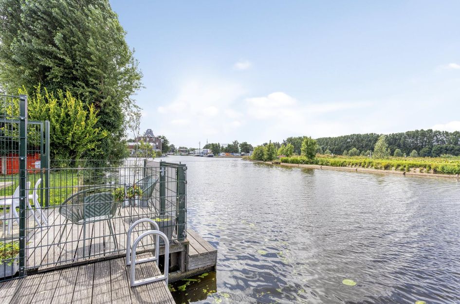 Overschiese Dorpsstraat 131