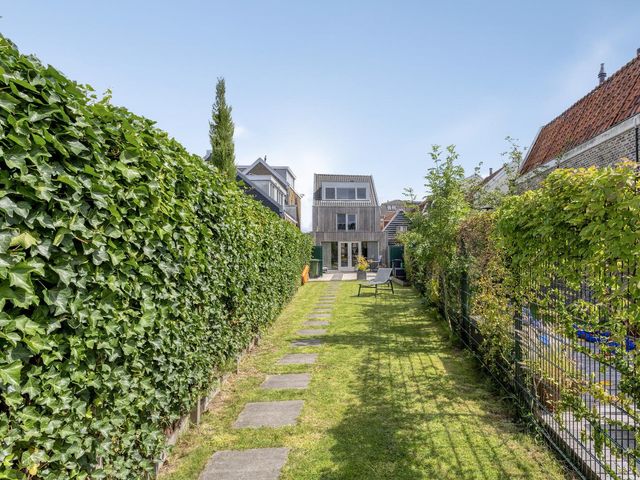 Overschiese Dorpsstraat 131, Rotterdam