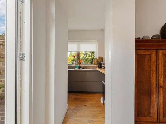 Bisonstraat 4, Bussum