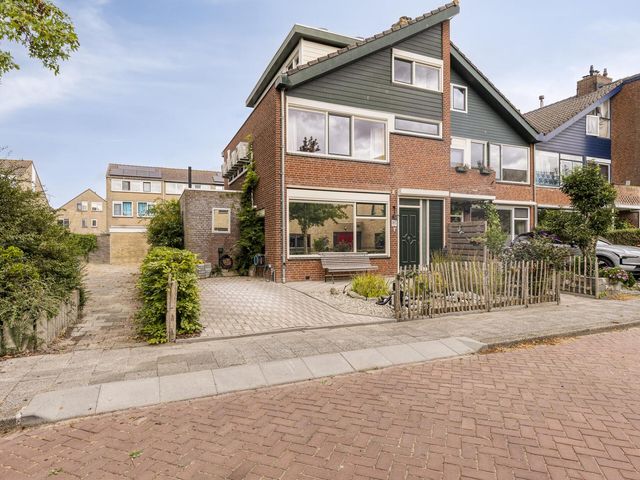 H W Croeslaan 12, Vierpolders