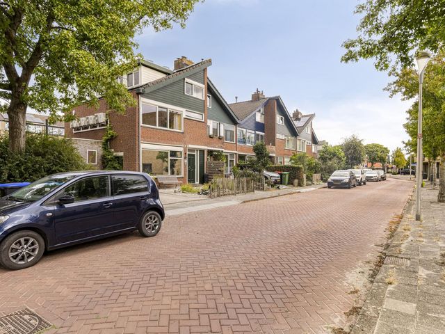 H W Croeslaan 12, Vierpolders