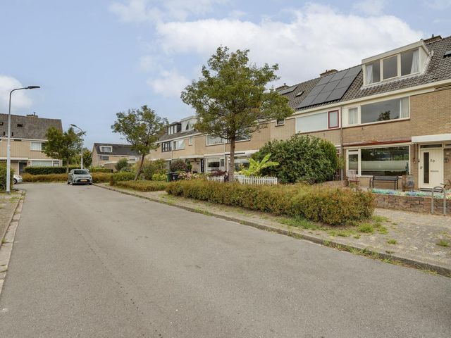Warande 59, Nieuw-Vennep