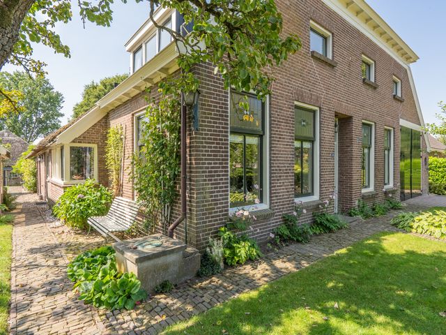 Lonerbroekweg 15, Loon
