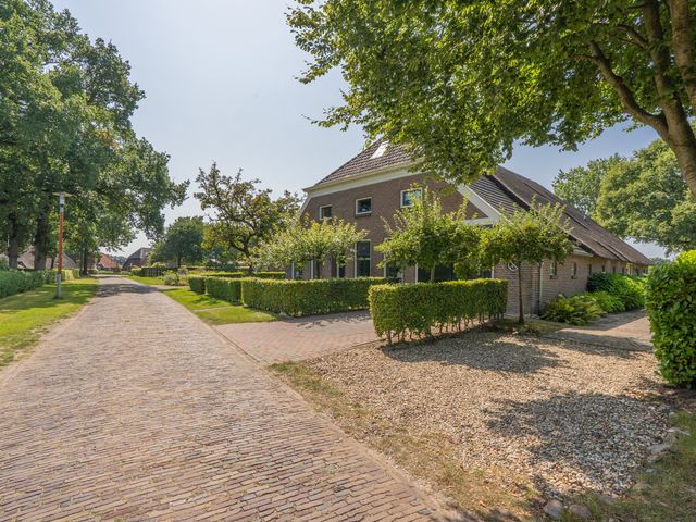 Lonerbroekweg 15, Loon