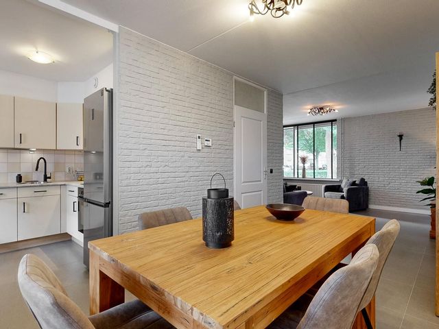 Luciastraat 36, Neeritter
