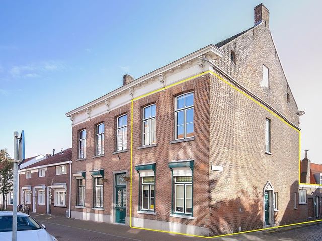 Kreupelstraat 4, Hulst