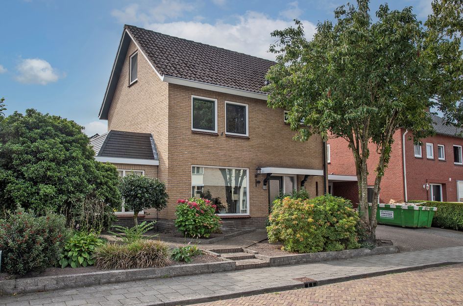 Pastoor Cramerstraat 7