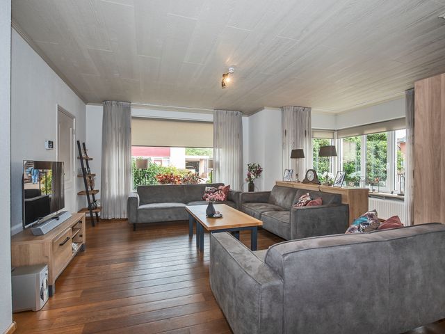 Pastoor Cramerstraat 7, Geesteren