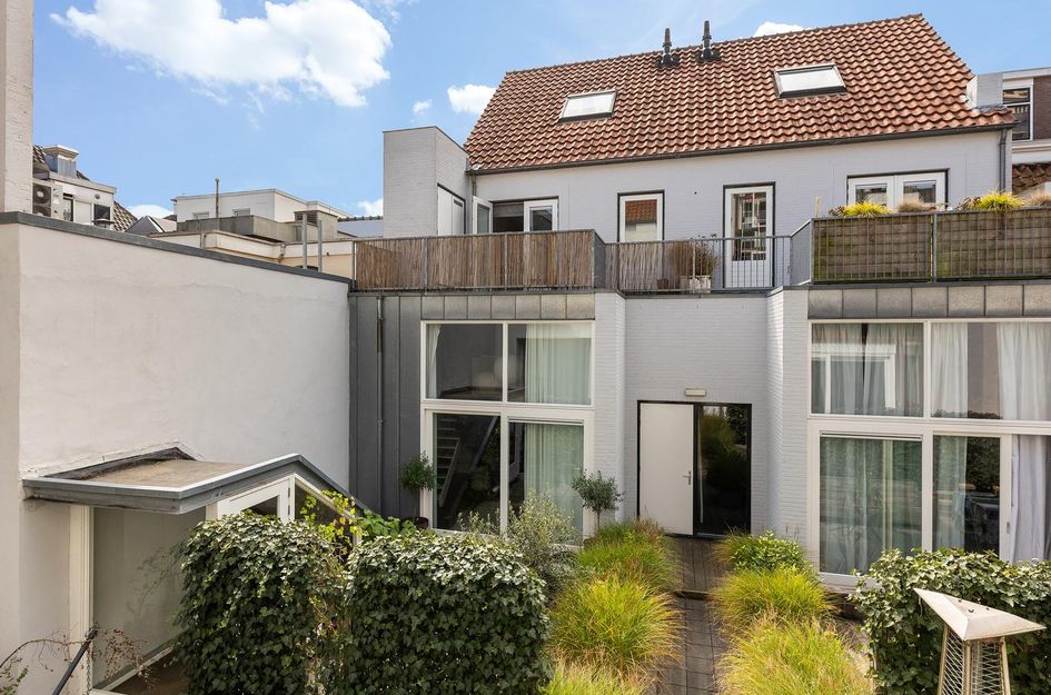 Kamperstraat 11L