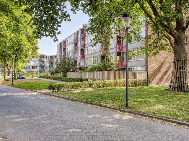 Douwelerwetering 19, Deventer