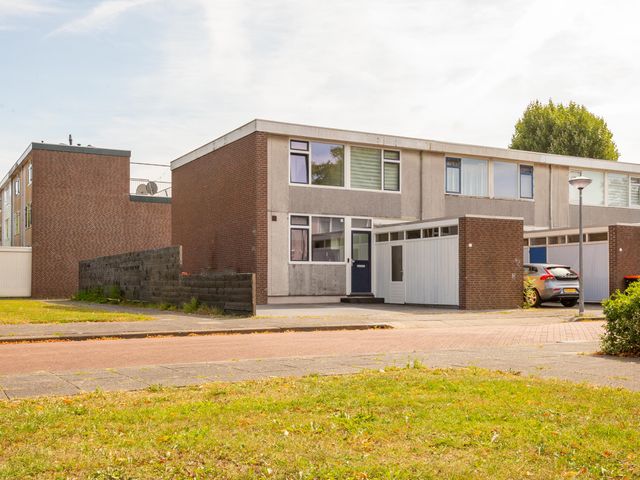 Klip 98, Lelystad