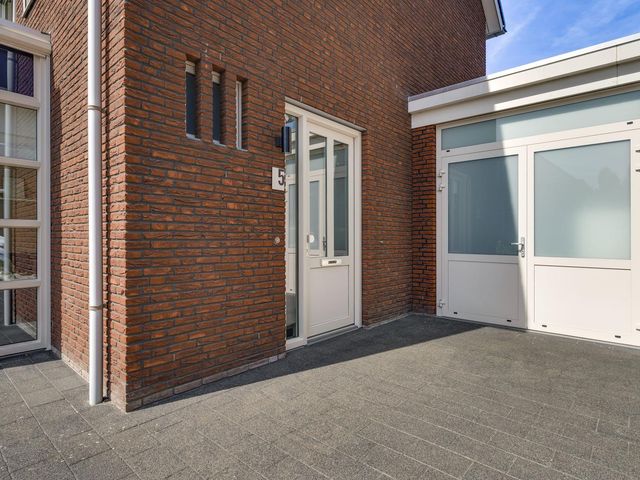Montgomerystraat 5, Nederweert