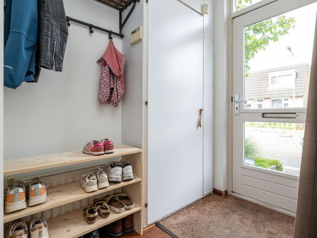 Neptunuslaan 40, Oude-Tonge