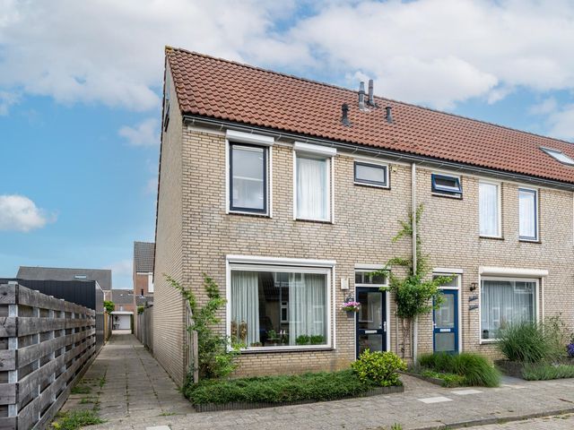 Neptunuslaan 40, Oude-Tonge