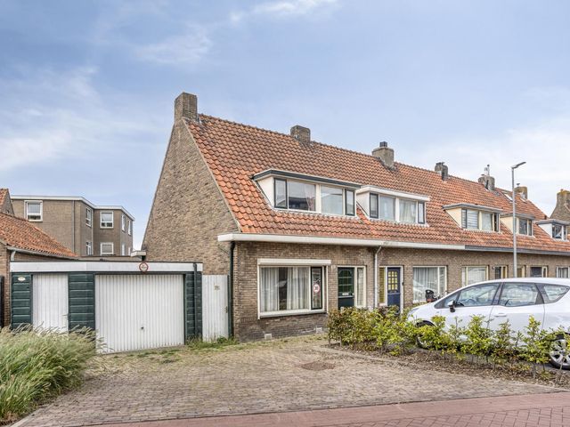 M.H.Trompstraat 33, Goes