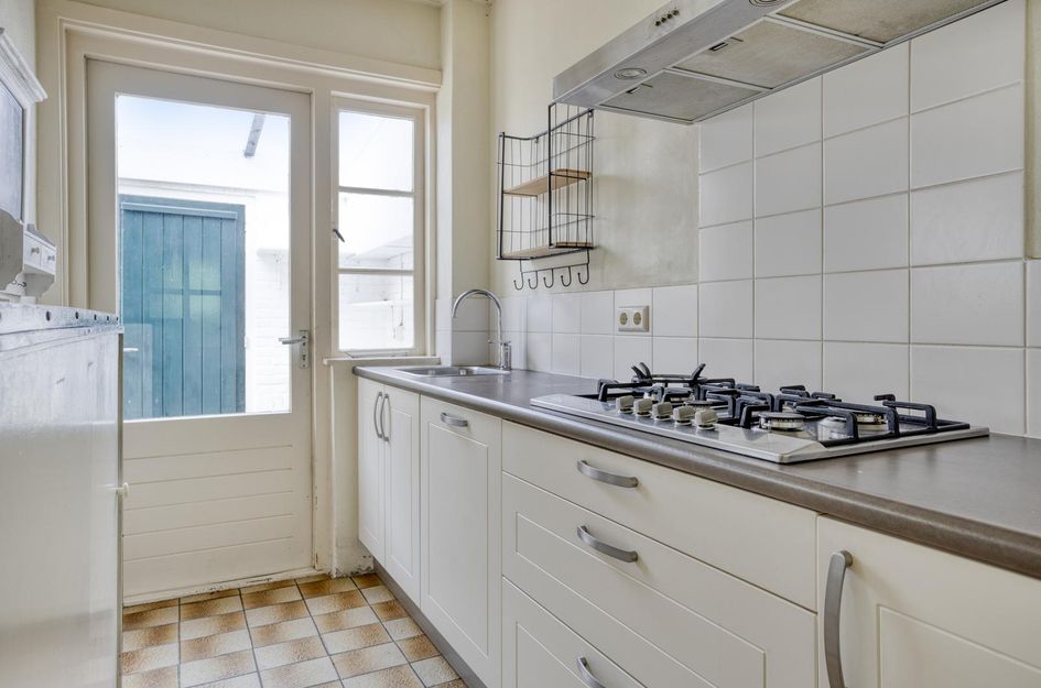 M.H.Trompstraat 33