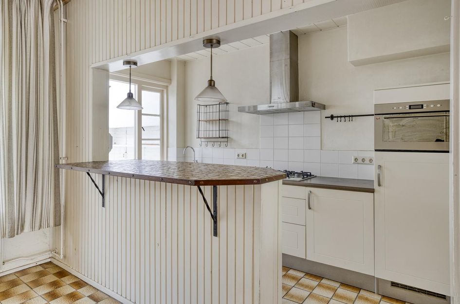 M.H.Trompstraat 33