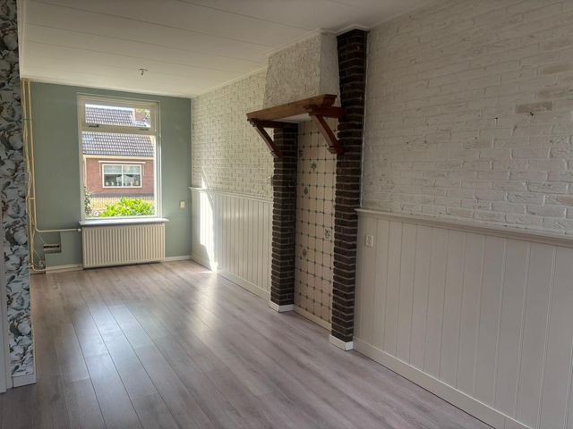 Oostwal 89, Warmenhuizen