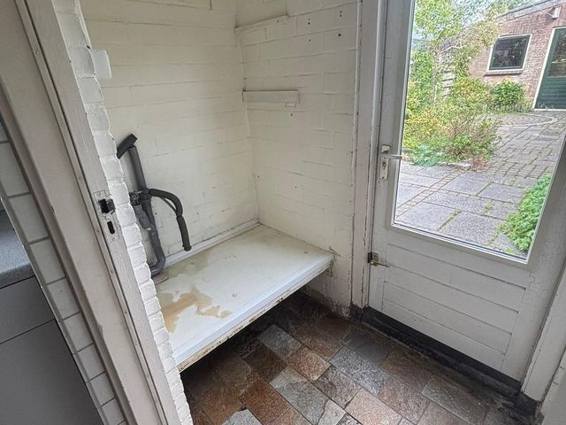 Oostwal 89, Warmenhuizen
