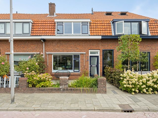 Burgemeester Cramerlaan 44, De Lier