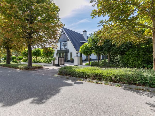 Kerkweg 22, Aalsmeer