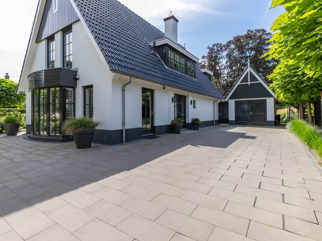 Kerkweg 22, Aalsmeer