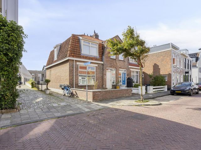 de Ruyterstraat 8D, Noordwijk