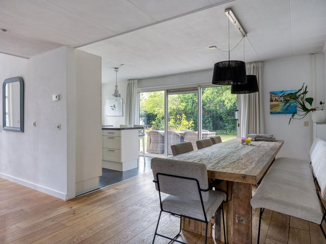 Esdoornstraat 6, 'S-Gravenpolder