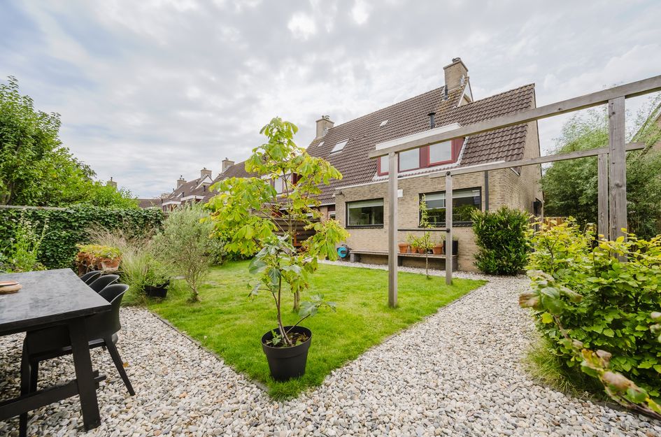 Groede 24