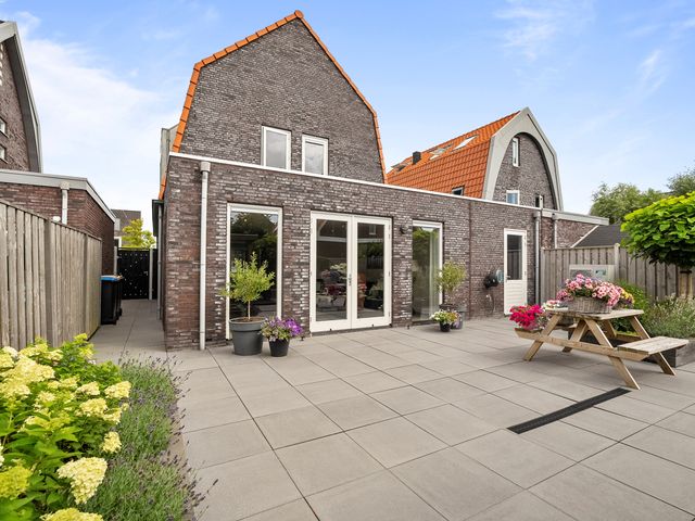 Koningsbrink 19, Julianadorp