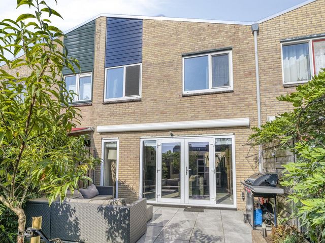 Lupine 8, Krimpen Aan Den IJssel