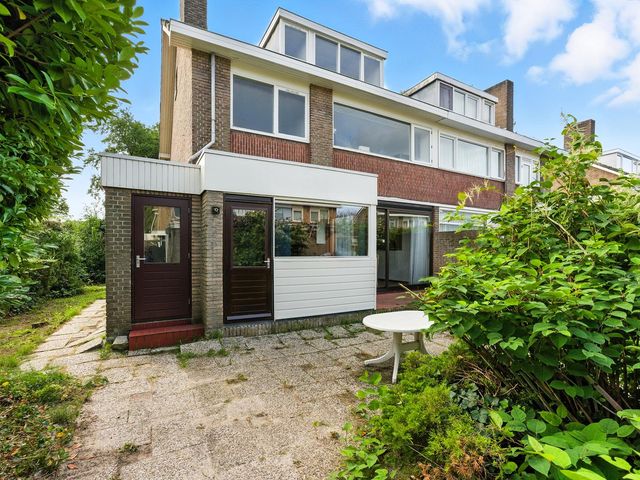 Laan van Spieringshoek 2, Schiedam