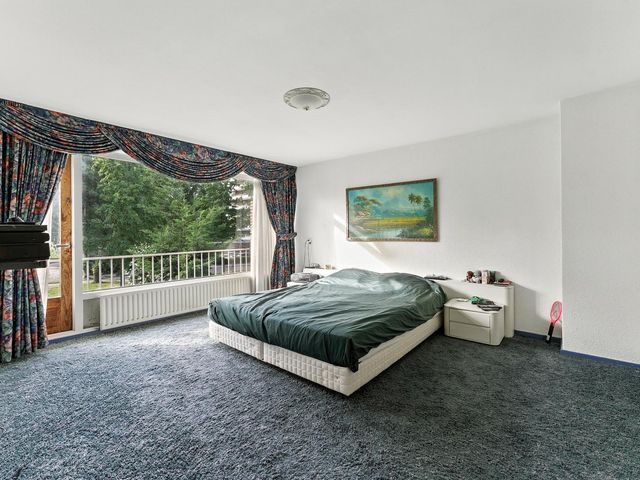 Laan van Spieringshoek 2, Schiedam
