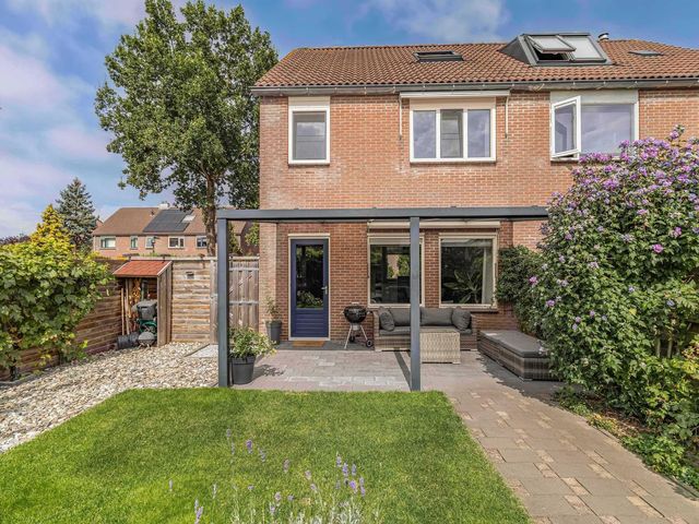 Bolster 25, Heerenveen