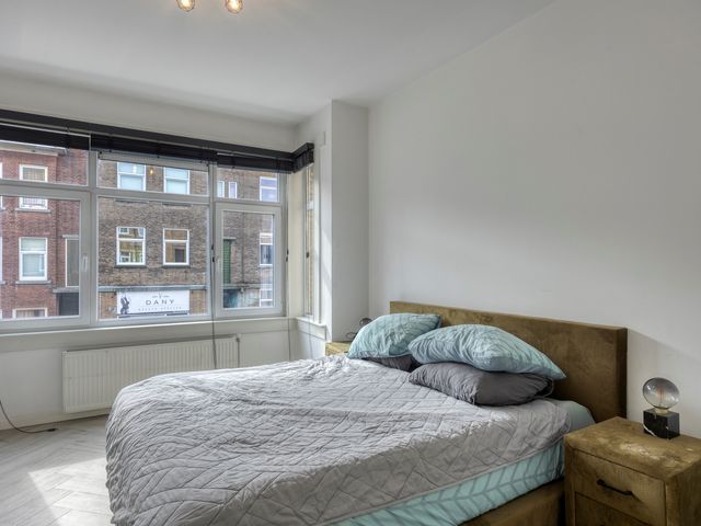 Schaarsbergenstraat 135, Den Haag