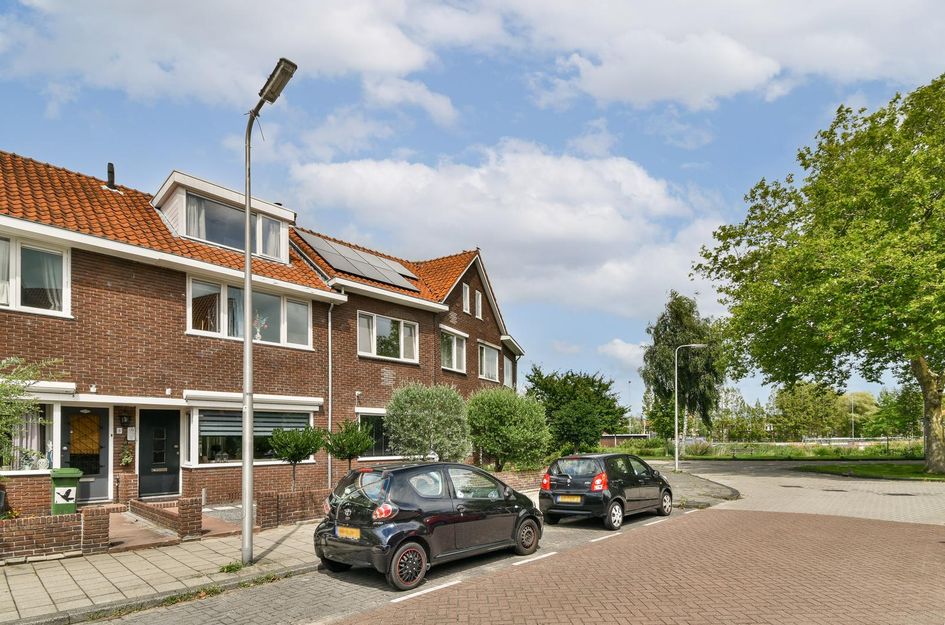J.P. Heyestraat 6