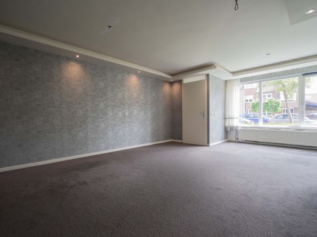 Koos Speenhofflaan 47, Beverwijk
