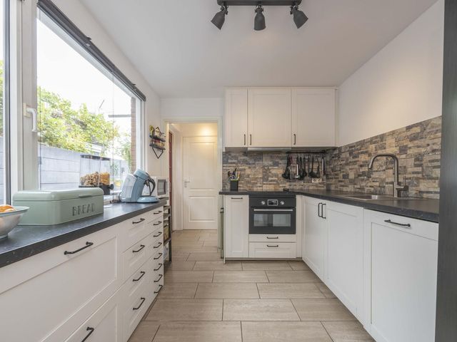 Deken Botsstraat 6, Tilburg