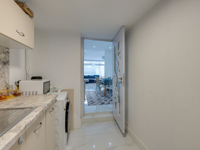 Galjoenstraat 27, Zaandam