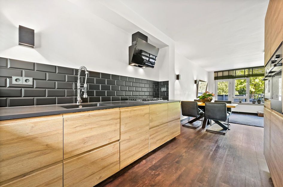 Albert Rousselstraat 46