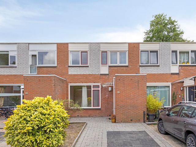 Oksholm 40, Hoofddorp