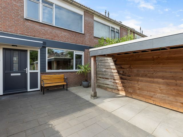 Graveerstift 45, Dordrecht