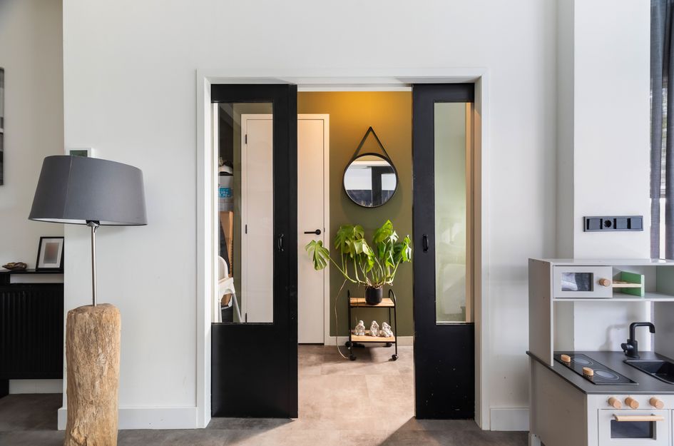 Damstraat 12A