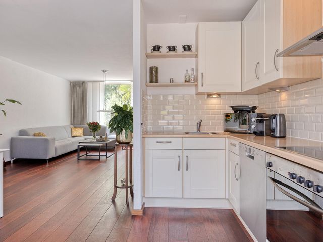 Liefkenshoekstraat 61, Tilburg
