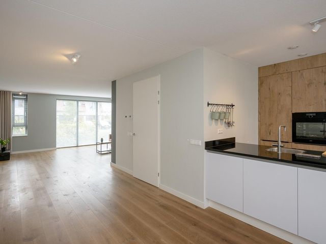 Walnootlint 5, Limmen