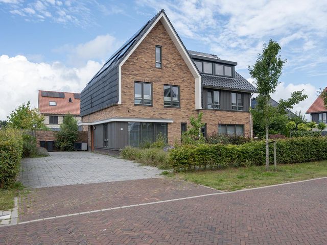 Walnootlint 5, Limmen