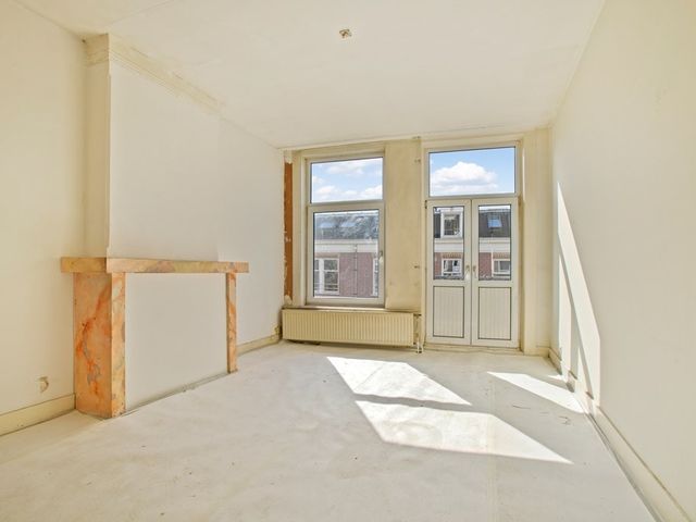 Tolstraat 123 3, Amsterdam