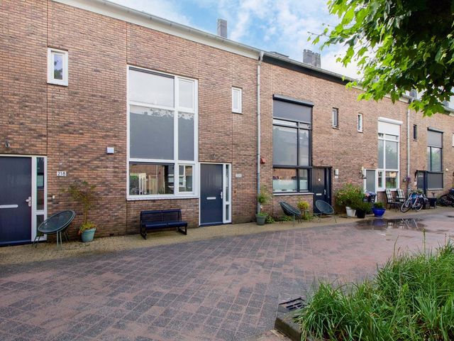 Plecht 220, Bunschoten-Spakenburg